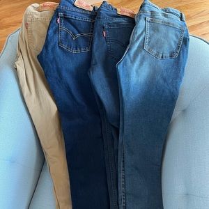 4 pairs BUNDLE Size 14 Boys Jeans (Levi’s and Old Navy) worn once